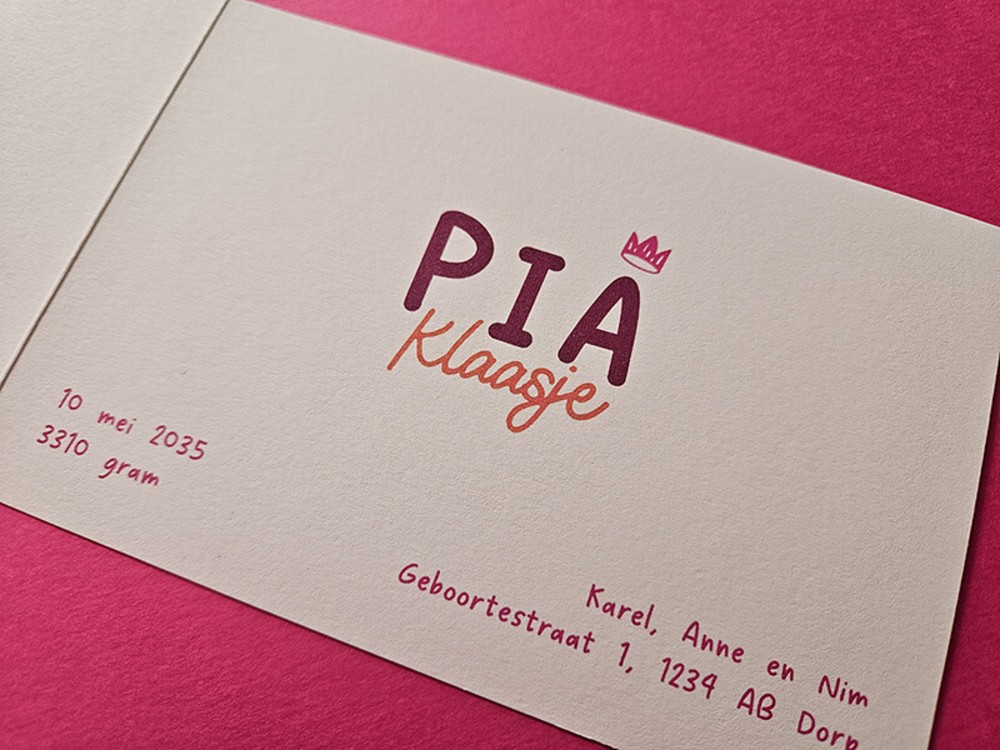 Kleurrijk geboortekaartje Pia