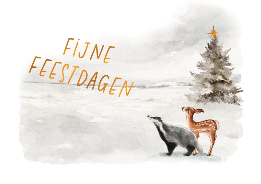 Kerstkaart winterlandschap sneeuw das en hertje